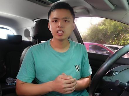 错过右转专用道,直行为红灯时右转,算闯红灯吗?