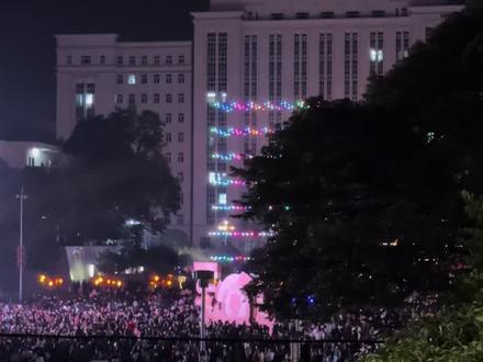 等了一个半小时的无人机表演 值得!#无人机表演 #仁化 #新年快乐