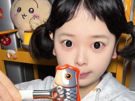 抽象吃播 153小鸟胃vs186大胃王男朋友 闺蜜们更喜欢谁请打在评论区#吃货的迷惑行为 #红油脆脆#吃货