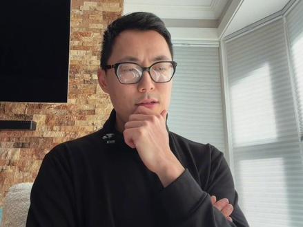 LinkedIn这个绿色框,可能在帮你。也可能在害你。 LinkedIn 这个绿框,真的有用吗?
很多人以为是用这个Open to Work 会增加机会。
但现实更复杂。
HR 看到这个绿框,
第一反应真的不一样。
我用自己在Amazon hr部门的经验,说点实话
#北美求职
#留学生找工作
#北美职场
#美国求职
#美国留学