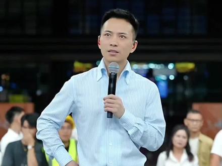 索图大舞台 #索图 #索图大舞台 索图连麦三斤,阴差阳错连上男三斤。
