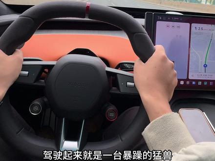 开小米,就得开运动模式,这么好开的车,不开运动模式太浪费了#我和我的小米汽车 #小米YU7 #小米汽车 #运动模式 #操控
