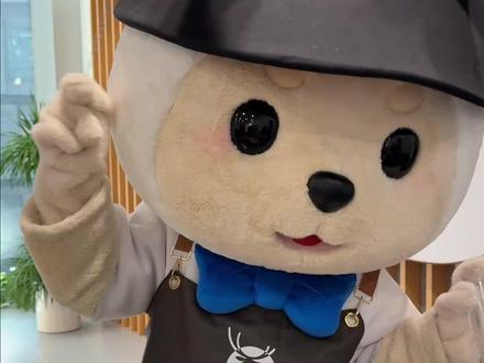 总觉得哪里不对劲 #瑞幸lucky #可视掏耳勺 #挑战用挖耳勺拍出悬疑大片 #老年机拍视频