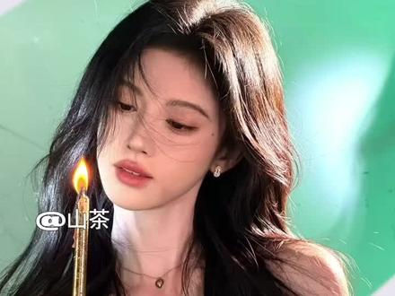 把万花世界真正的女主还给鞠婧祎