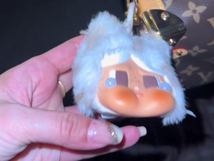 #泡泡玛特 #哭娃 这下哭娃真的要哭了,我的娃被压了几百公里