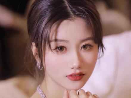 快来看看拥有6亿粉丝的网红公司年会是啥样的?把你认识的@出来吧~#年会 #美妆 #网红 #年会穿搭