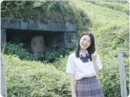 一口气看完惊悚短片《灵异照片》 ‖视频内容纯属虚构,所有恐怖画面均已打码,虚构内容请注意谨慎辨别,请勿模仿!
#恐怖故事 #恐怖短片