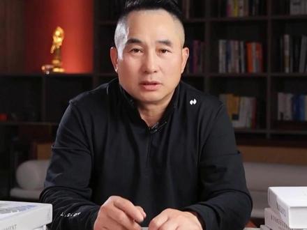中国00后吴宜泽斯诺克世锦赛夺冠!#斯诺克 #克鲁斯堡#世锦赛冠军#吴宜泽夺冠
