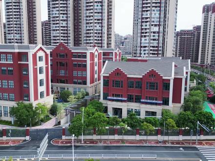 专为富人打造的学校哈罗礼德学校