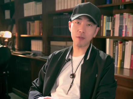 《哥只是个传说》MV背后不为人知的那些故事。结尾还是有遗憾的。