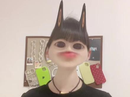 明天就要交稿了怎么办呀~~#饼干摇4 #手势舞变装 #手势舞教程