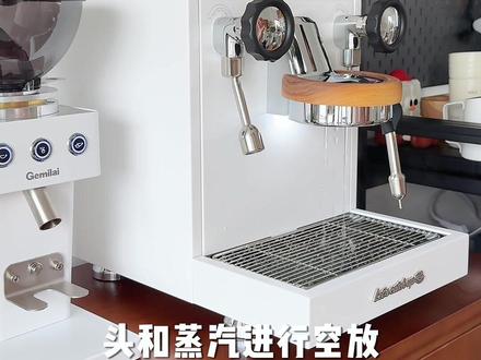 家用咖啡机反冲洗&深度清洁教程! #咖啡机 #咖啡机测评 #咖啡#格米莱 #咖啡机反冲洗