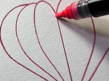 丙烯马克笔|爱心❤
#丙烯马克笔#画画#治愈#助眠#解压