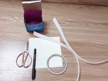 人教版五年级上册《会跳的玩具》—-纸弹簧小人制作教程