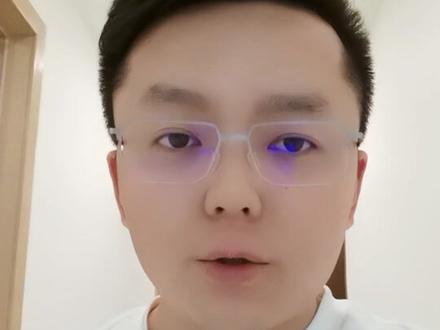 #小杨哥回应杨爸事件 小杨哥他爸的视频大家看了么?反正我是没看,交友需谨慎,防人之心不可无啊,这下杨爸以后看到酒应该害怕了吧…#疯狂小杨哥 #热点新闻事件 #大v说热点 #小杨哥爸
