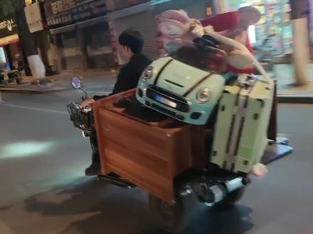 #热门 阿索朗搬家次仁央宗家里