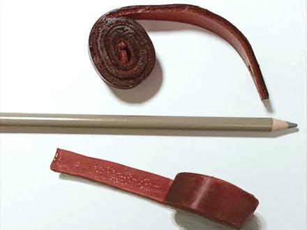 山楂片画法,有没有被酸到?
#彩铅 #手绘 #画画 @DOU+小助手