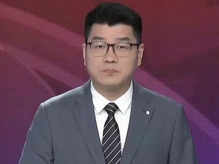 好巧,曝光毒鸡爪的时候,公司股东也在看晚会。#鸡爪 #食品安全 #315 #重庆