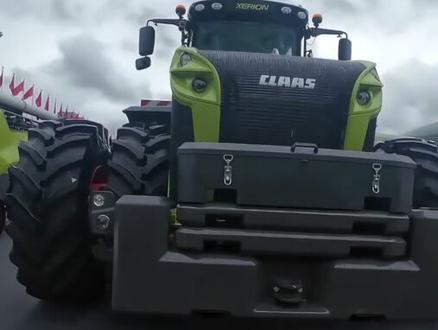 盘点2025新疆农机展上的重型进口拖拉机,哪款最吸引你?