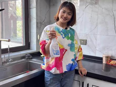 白色家具脏了怎么办?发黄发污怎么办?小阳今天教你一招解决!#家居好物 #白色家具 #家居清洁