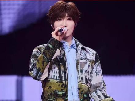 徐良演唱会奖品池还在更新!!5000只垃圾袋我是真想要啊!#徐良南昌抽奖5000个垃圾袋