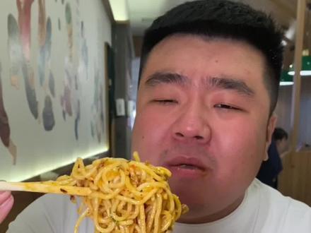 我百吃不厌的面条子就是豌豆面#跟着抖音来探店 #这家店回头客超多 #本地宝藏美食