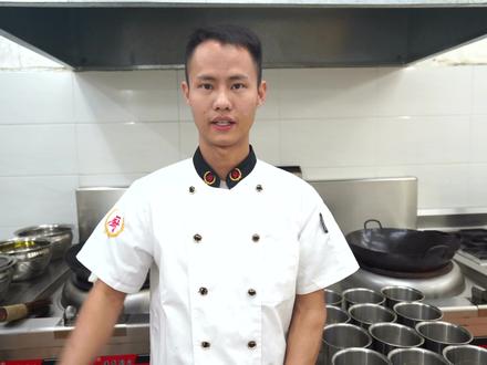 厨师长教你:“黄焖土鸡”的家常做法,味道很赞先收藏了