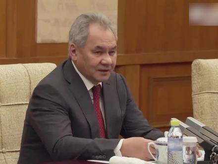 现场!绍伊古微笑对中国外长说:感谢老朋友 感谢中国的大力支持
