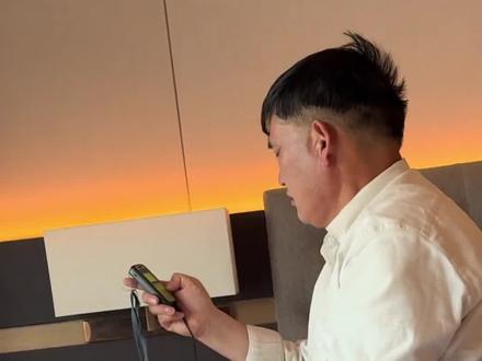 我承认沈光林的嗓音条件确实是咱们厂最好最优秀的#朱之文 #大衣哥朱之文 #你就是朱之文#南天门大将军