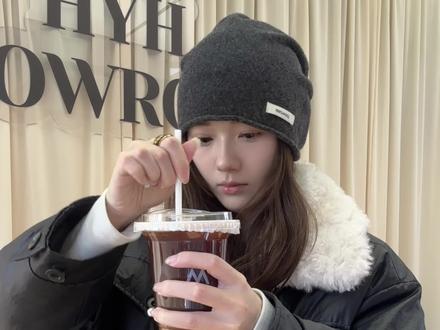 江苏无锡|养成系女装店主忙碌日常~~~
#穿搭穿搭 #养成系博主 #女装穿搭 #vlog日常