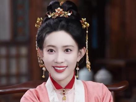 孟子义演少女沈妙,“一滴泪”海报力证演技破圈,不靠幼态靠气韵