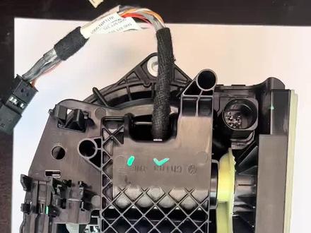 #大众高尔夫8 iD3新款翻盖摄像头更换电机教程