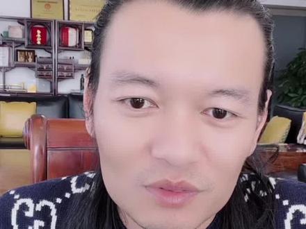 罗凤斌住院了,明天出院,一点事没有,明天不耽误卖货😂😂😂#老把头和老解 #罗凤魁 #大美丽 #这什么玩意 #罗凤斌