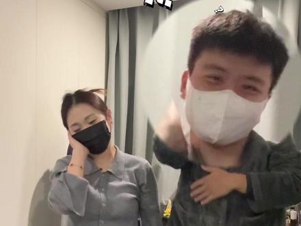 我叫李飞 没有脊椎 拍打式舞 #我叫李飞没有脊椎 #李飞 #李飞拍打式舞蹈挑战 #星动营业中 #星动音乐电台