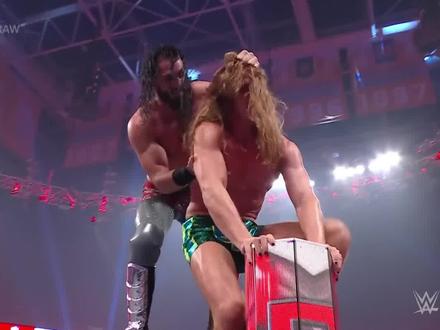 兰迪出道二十周年纪念,疯狂使用终结技RKO #来抖音看wwe直播#wwe#摔角#wwe美国职业摔角#兰迪奥顿