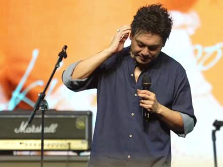 妻子韩雯雯回应朱孝天被退出F4,“一个多月的时间瘦了30斤”,此前F4发新歌朱孝天未能参与#朱孝天 #F4