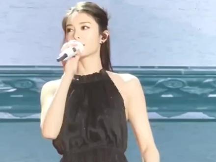 又是被粉丝调戏到脸红的名场面#傅菁 #音乐会 #反差感 #傅菁音乐会全纪录 #