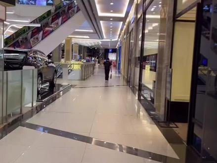 跟嫂子混,吃香的喝辣的…😂#西贡无量#闺蜜#约会