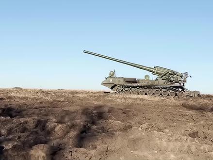 2S7“芍药”自行火炮发射全过程