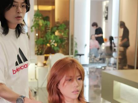 豪赌-陈都灵短发🎈
分享短发打理技能
#根据脸型设计发型 #陈都灵 #方圆脸 #短发 #发型教程