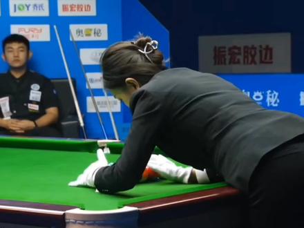 塞纳河畔,新王诞生!雷镒玮19比10首夺乔氏大师赛冠军,恭喜!#台球是一种生活 #一杆清台 #是时候展现真正的技术了 #冠军