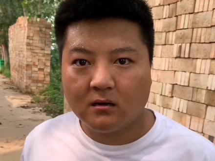 全网唯一个把利群抽断货的男人,相亲骑自行车,结果被豪车比下去 #大圆哥 #大圆哥团队