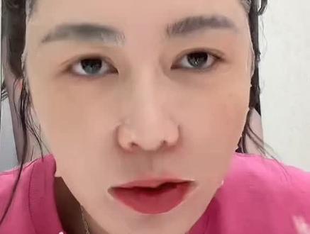 我真的又想生孩子了,因为我超爱孩子,而且我也很享受培养孩子的过程!孩子是我们一生最宝贵的财富!#盈公主 #纳迪尔 #双胞胎 #生孩子的意义 #孩子是最大的财富