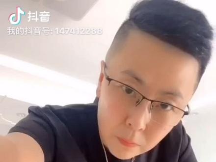 有些铁T表面是这样的 实际上 吓死了🤣🤣#t p l#女生帅起来
