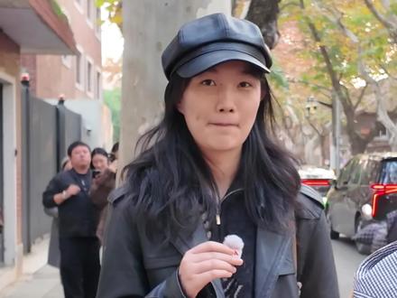 上海街头采访Cut2
遇到了超有趣的小姐姐#街头采访 #f1 #抖音创作者中心 #勒克莱尔 #铁佛寺 @DOU+小助手 @抖音小助手 @DOU+上热门