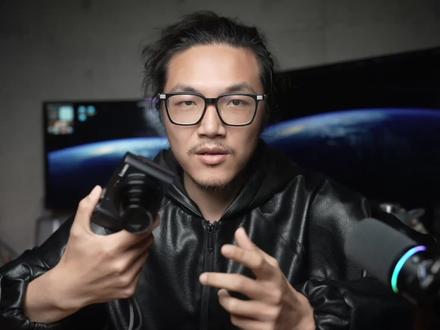 高颜值?15倍变焦?口袋机?| 松下ZS300你想知道的一切。这是一台可能无关专业摄影,但是对男生女生摄影新手都非常友好的一台15倍变焦生活相机。
我觉得是一个可能女生中更受欢迎的一台相机,小闪光也特别实用,家庭生活照片,旅行携带也会非常轻巧方便。#卡片机 #松下 #松下zs300 #摄影#摄影器材