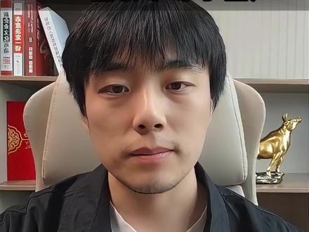 光迅科技还能拿吗?研发出3.2T光模块的产品,不等于量产 光迅科技还能拿吗?不是说研发出3.2T光模块的产品了?
这个事没有那么乐观哈,他的全球首款3.2T的硅光NPO模块,已经在国内头部大厂完成了全系列验证! 但注意哈,现在只是送样验证,离大规模出货还很远,目前公司营收大头还是 800G
个人观点仅供参考,不作为投资建议
#股民 #行情分析 #光迅科技 #光模块 #CPO