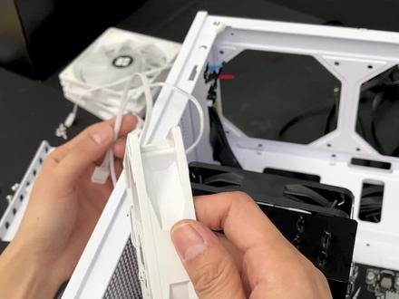 第一视角沉浸式原声装机全过程,装机师傅的神操作!这么丐,却这么难以驯服!装机不易,给师傅点个免费的赞吧!配置在片尾哦~
#diy电脑 #组装电脑 #装机 #电脑配置 #显卡 #沉浸式