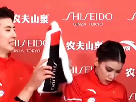 王诗玥柳鑫宇这样合拍甜腻的关系,任何一个人也无法成为她们的情侣!#愿世间所有美好与你环环相扣 #最美舞者 #完美组合