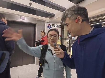 香港100领物现场😋 #香港100公里越野赛 #香港100 #Hk100 #香港100大满贯 #安踏冠军